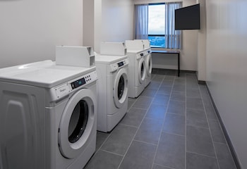 hyatt place indianapolis downtown