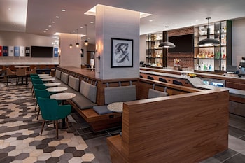 hyatt place indianapolis downtown