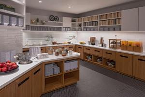 hyatt place indianapolis downtown