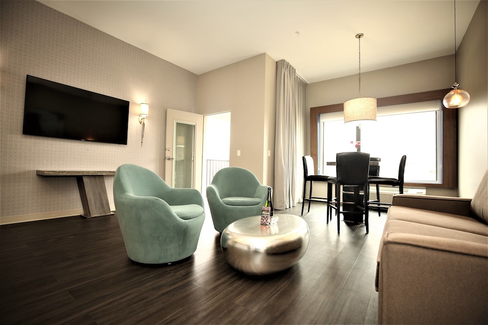 hol inn exp and suites charlotte south end