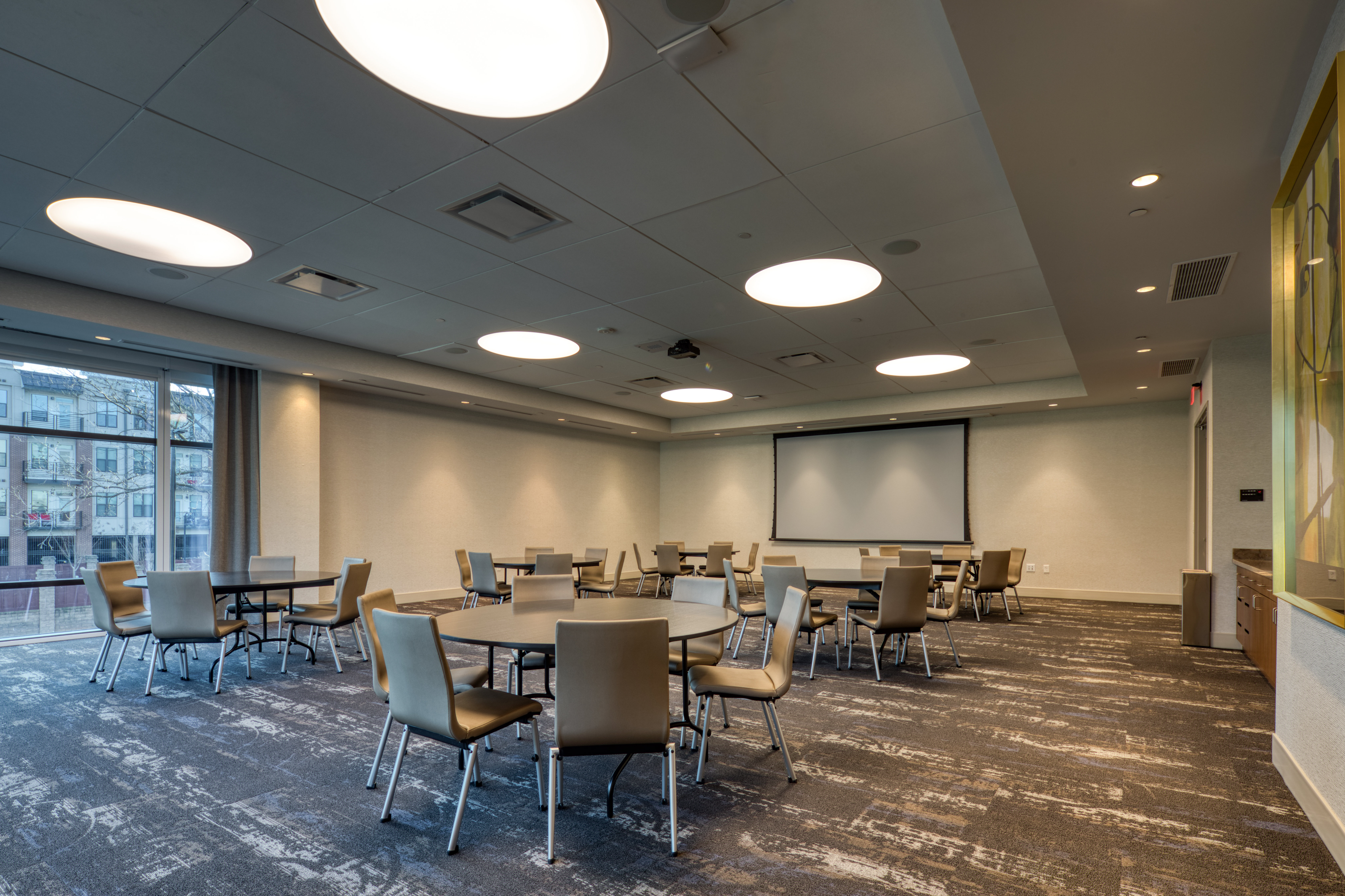 hol inn exp and suites charlotte south end