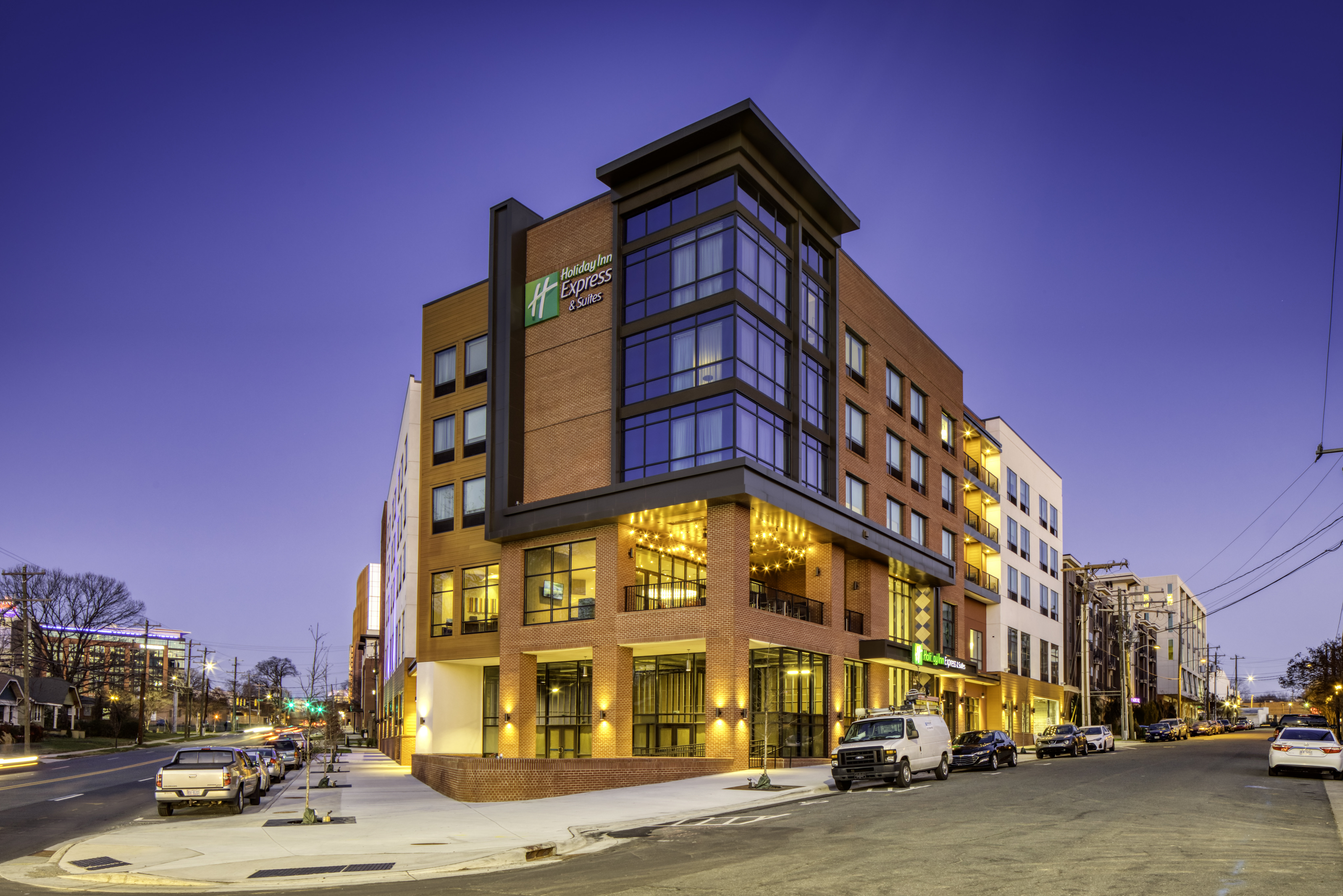 hol inn exp and suites charlotte south end