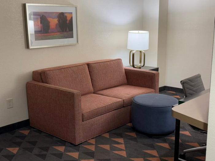 holiday inn and sts fayetteville w fort bragg area