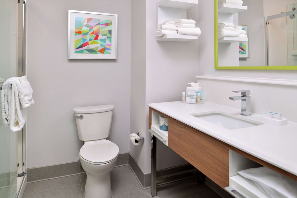 hampton inn tampa downtown channel district