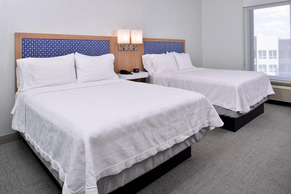 hampton inn tampa downtown channel district