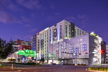 hampton inn tampa downtown channel district