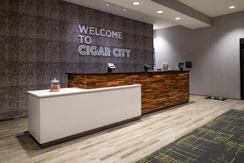 hampton inn tampa downtown channel district