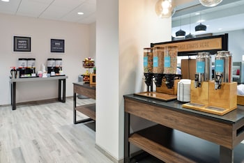 hampton inn tampa downtown channel district