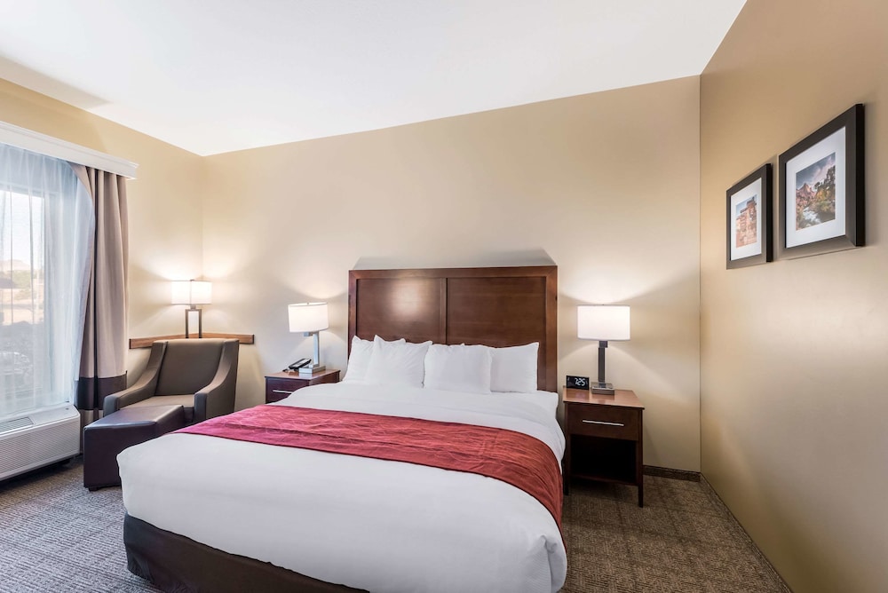 comfort inn and suites zion park area