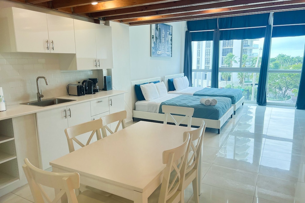 castle beach club condominiums by miarentals