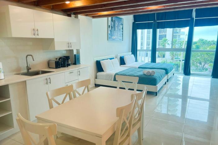 castle beach club condominiums by miarentals