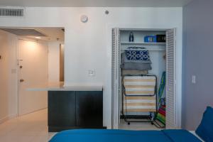 castle beach club condominiums by miarentals