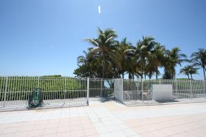 castle beach club condominiums by miarentals