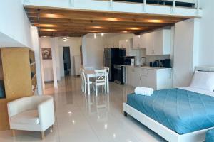 castle beach club condominiums by miarentals