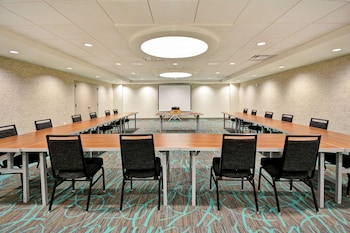 home2 suites by hilton at the galleria