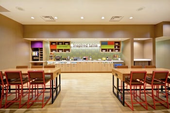 home2 suites by hilton at the galleria
