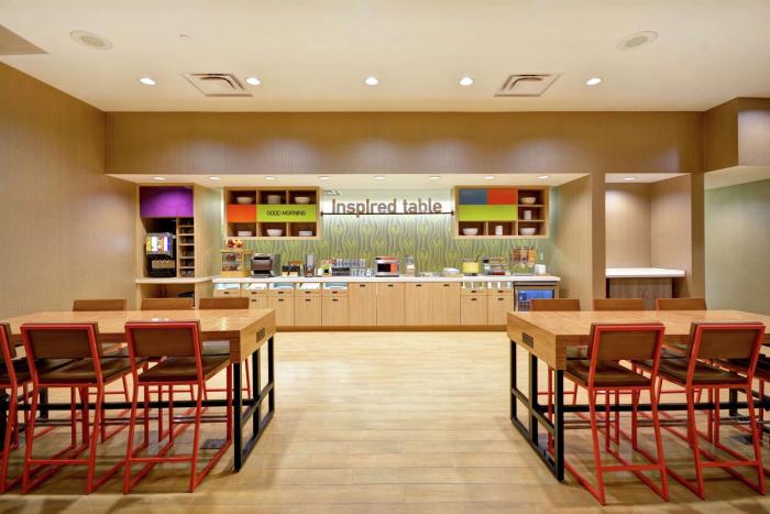 home2 suites by hilton at the galleria