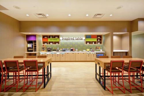home2 suites by hilton at the galleria