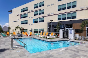 aloft glendale at westgate