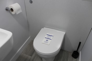 sky nights hotel london heathrow