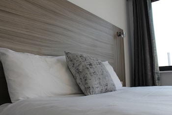 sky nights hotel london heathrow