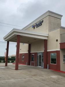 homestay inn and suites edinburg