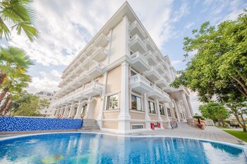 orbit resort and spa