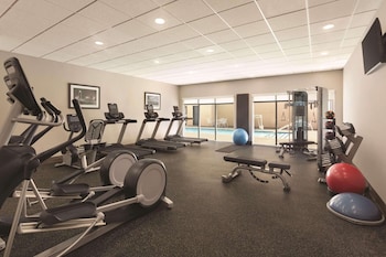 radisson hotel oklahoma city airport