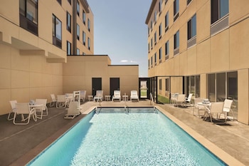 radisson hotel oklahoma city airport