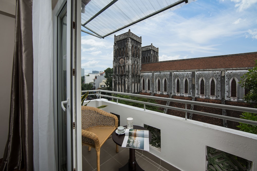 splendid pearlight hanoi