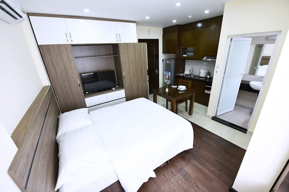 granda legend apartment