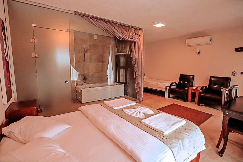 godence hotel restoran