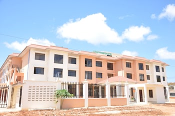 luwa evergreen hotel