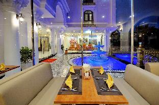 crown nguyen hoang hotel