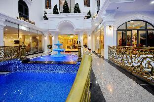 crown nguyen hoang hotel