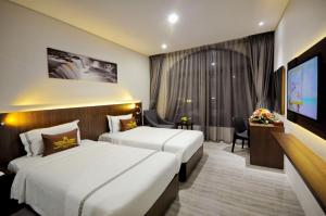 crown nguyen hoang hotel