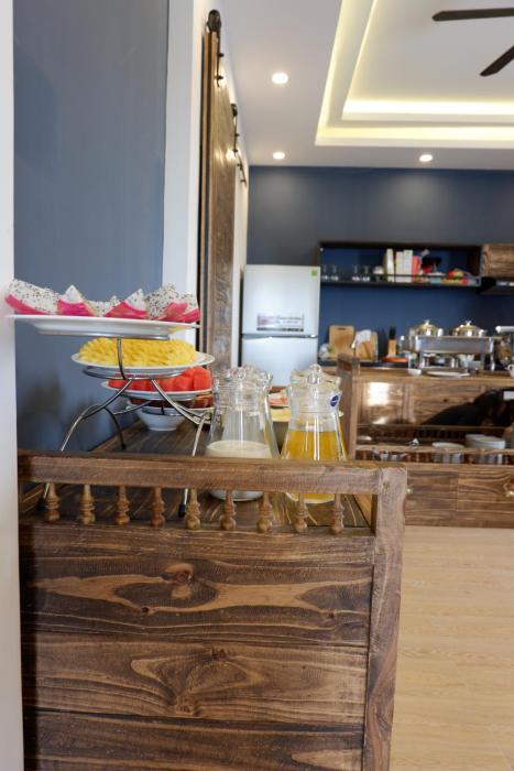 the g hotel hue hostel