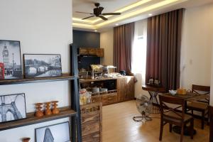 the g hotel hue hostel