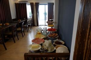 the g hotel hue hostel