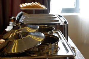 the g hotel hue hostel