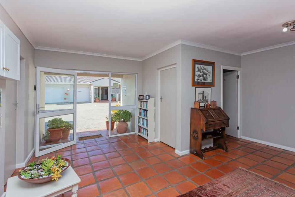 mes amis guest house