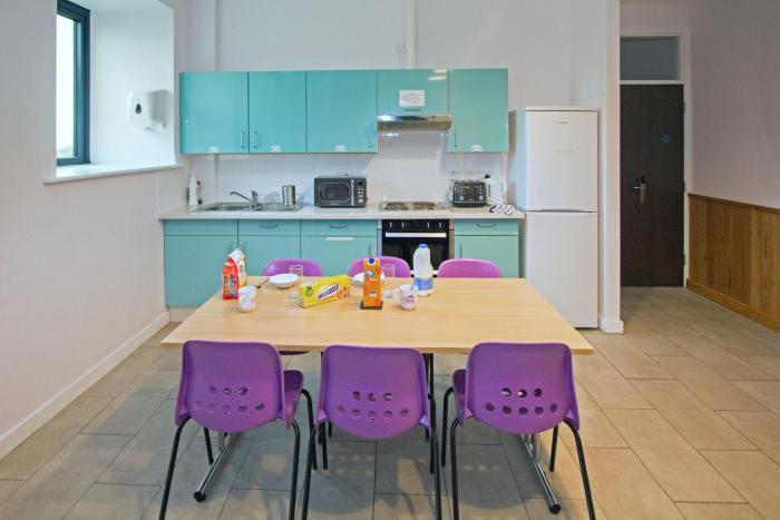 canolfan y fron hostel