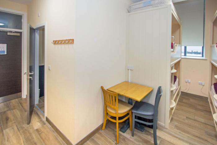 canolfan y fron hostel