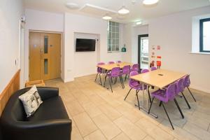 canolfan y fron hostel