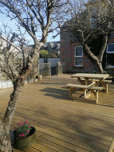 the coos guest house