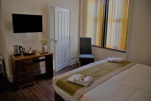 the coos guest house