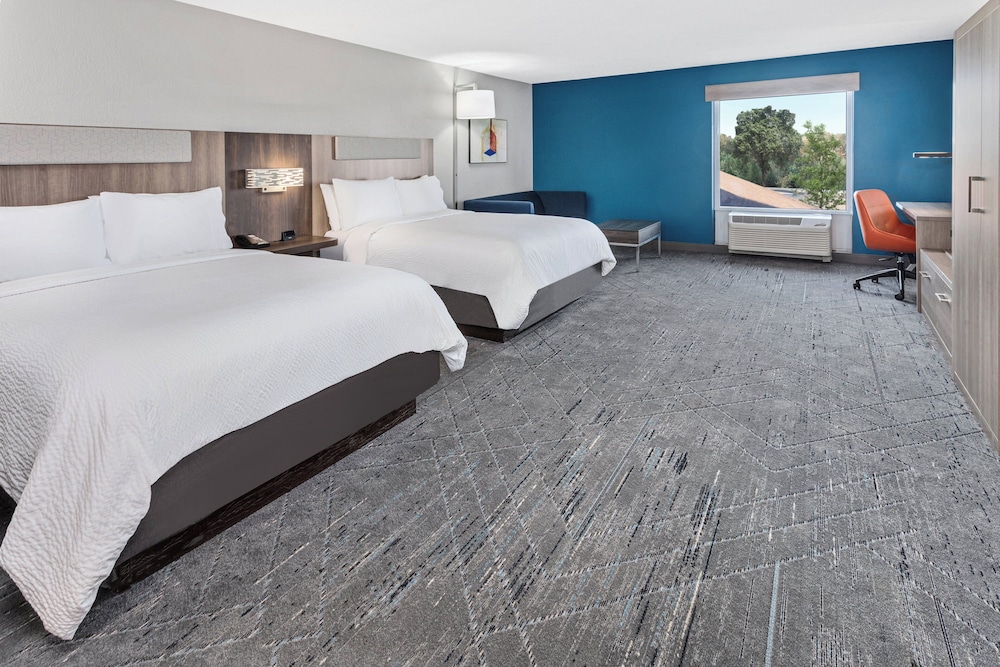 holiday inn express hotel and suites chicago algonquin by ihg