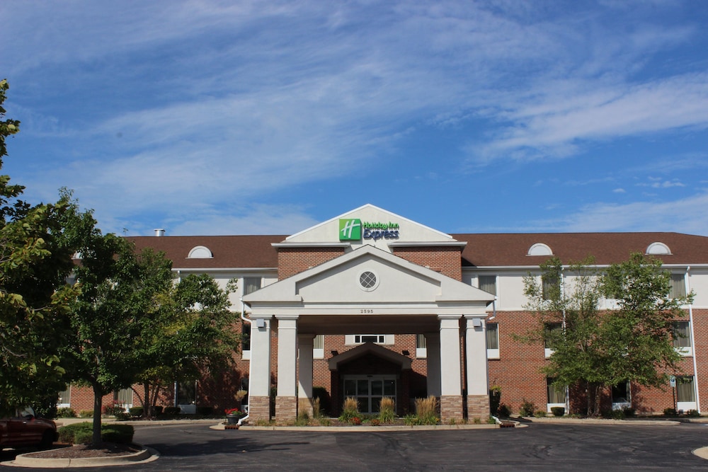holiday inn express hotel and suites chicago algonquin by ihg