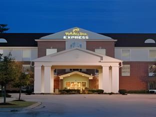 holiday inn express hotel and suites chicago algonquin by ihg