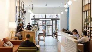 wine and pillow hotel by frapolli